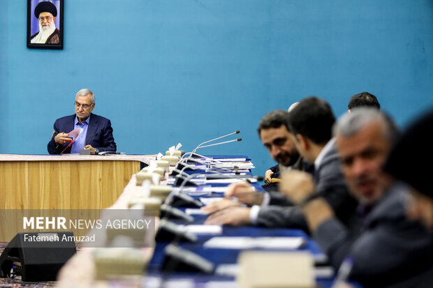 بهرام عین اللهی وزیر بهداشت در شورای عالی سلامت و امنیت غذایی