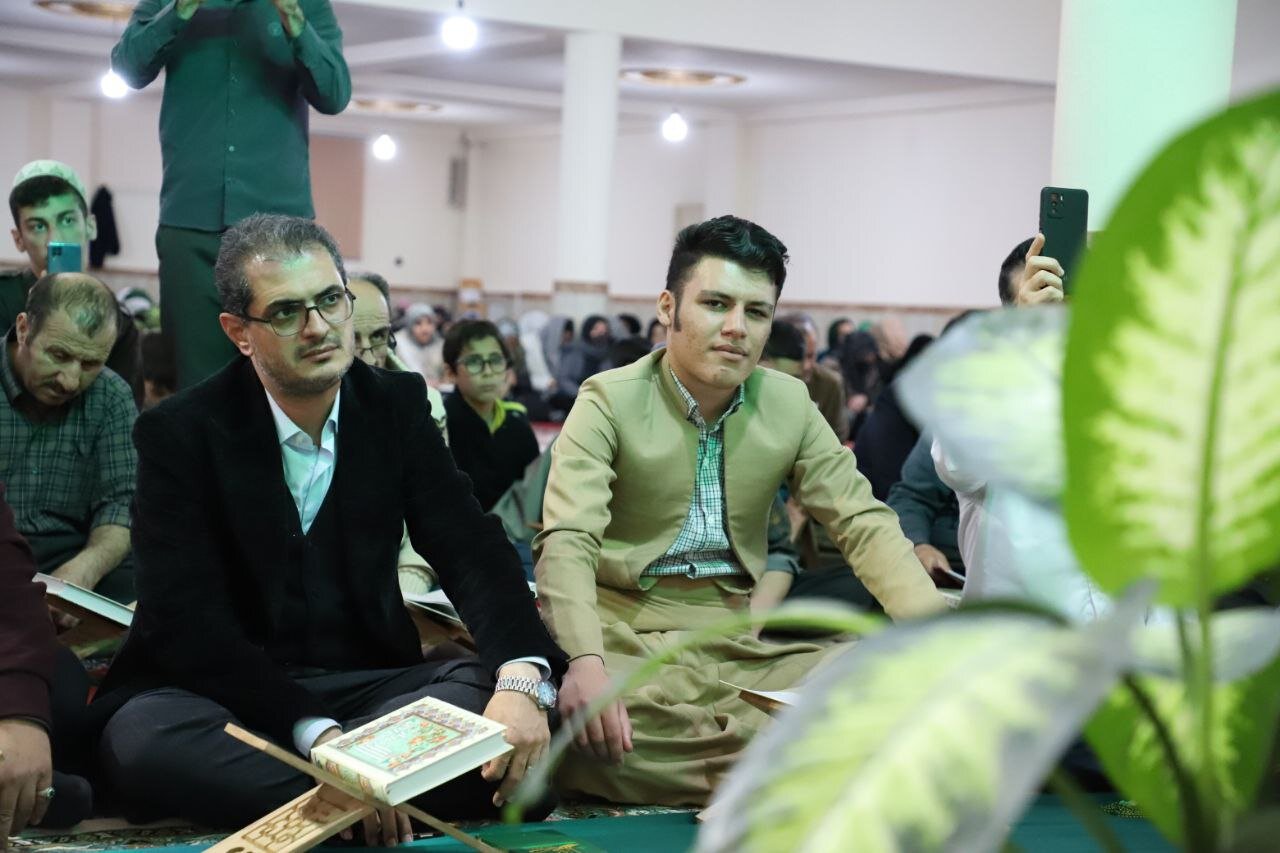 محافل قرآنی گامی برای گسترش «زندگی با آیهها» در کردستان