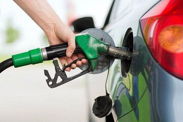 اعطای سهمیه بنزین به هر فرد طرحی که در دولت سیزدهم دنبال شد