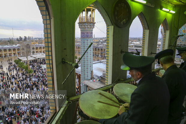 تحویل سال در حرم شاهچراغ (ع)