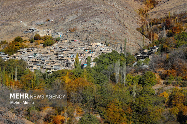 پائیز روستای گردشگری شیلاندر