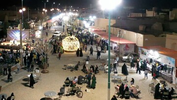 مشارکت ۲۰۰ هنرمند یزدی در «شادراه نور»/ بلوار بسیج میزبان هزاران گردشگر