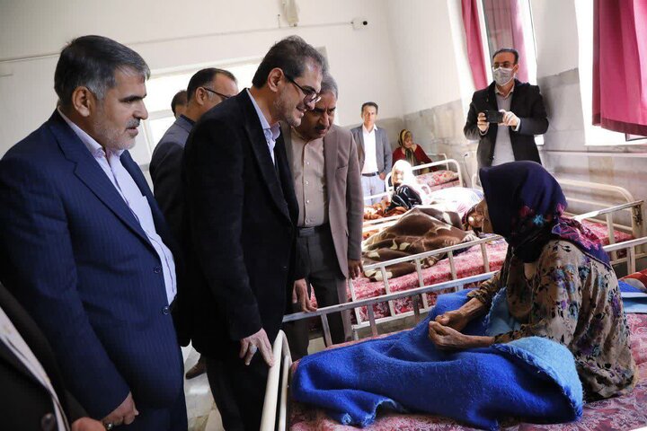 دیداری از جنس احترام در سرزمین فرهنگ و هنر