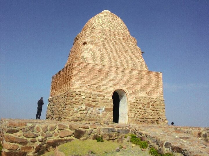 دهگلان شهر دشت و شکوفه‌ها/ قطب کشاورزی کردستان پذیرای گردشگران