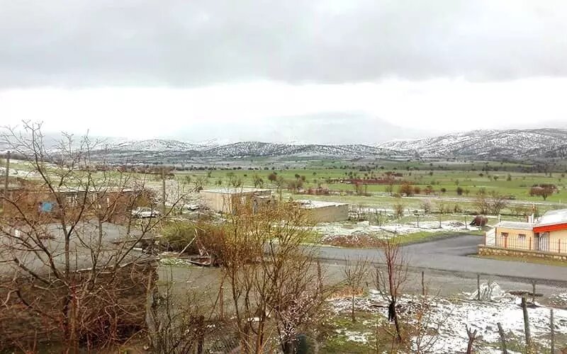 سفری به دنیای رویا در بانه/استقبال گردشگران نوروزی از مراکز تجاری