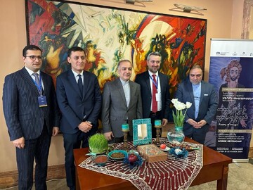 سفير إيران في يريفان: إيران كانت بمثابة "الوطن" للأرمنیین منذ القدم