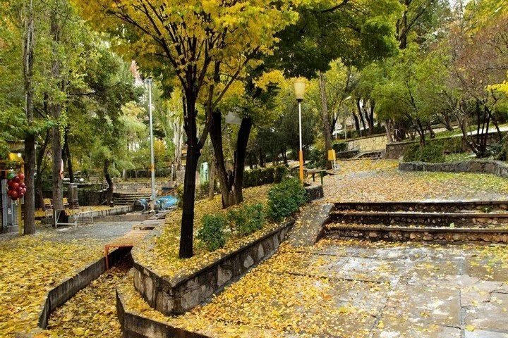 تلفیق زیبایی طبیعت و معماری در خوانسار/ دیار لالههای واژگون