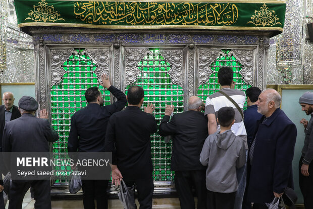 
Qur'an reciting at Shah Abdol-Azim Hasani Shrine