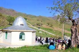 پیچش شمیم گلدسته و مناره در جای جای خاک کردستان