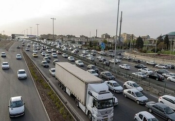 تردد بیش از ۱۰.۵ میلیون خودرو از جاده های قزوین