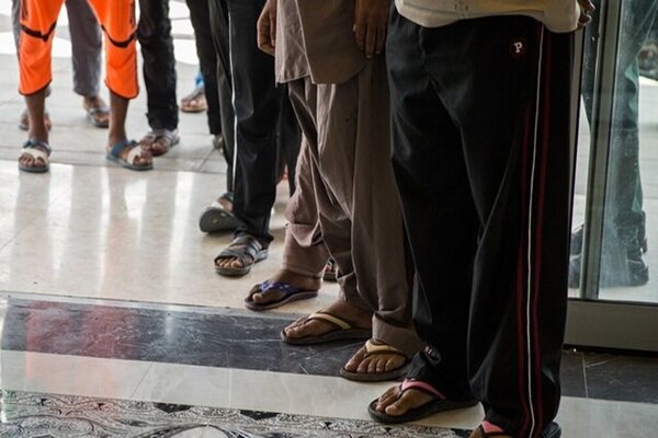 إطلاق سراح 33 صيادا وبحارا إيرانيا من السجون في الصومال