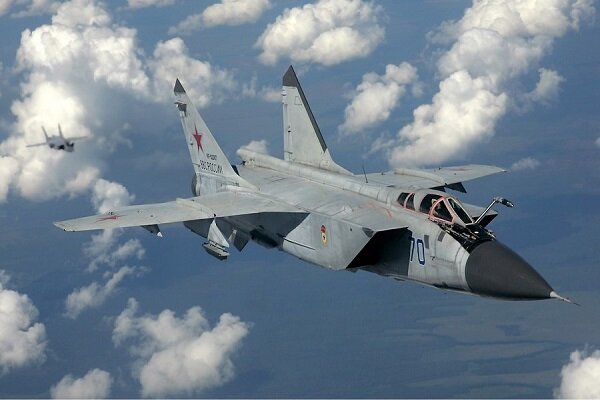 تقابل «میگ» روسیه با بمب‌افکن‌های آمریکا بر فراز دریای «بارنتز»