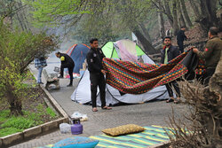 خروج ۱۰۵ وسیله گرمایشی از چادرهای مسافرتی در باغ فدک