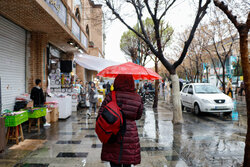 باد و باران بهاری پدیده غالب اصفهان است