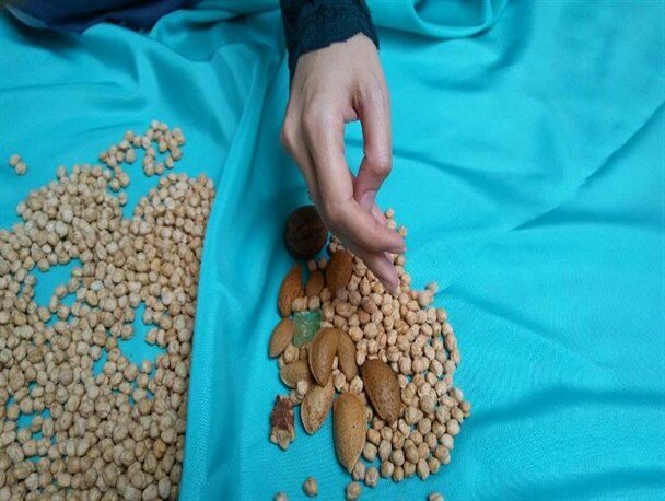 رسمهای ماه رمضان در بام ایران؛ از برش پیراهن مراد تا کاکولیپزان