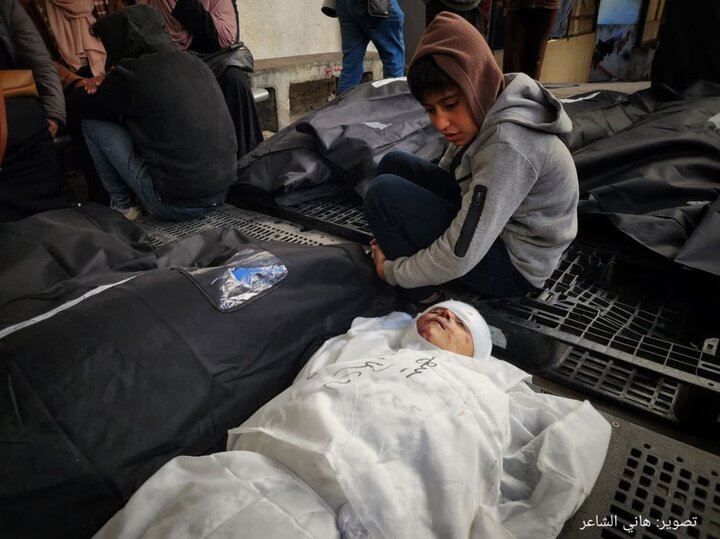 شهادت ۱۲ فلسطینی در بمباران خانه‌ای در رفح