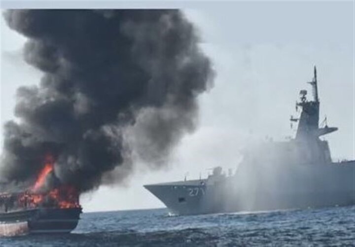 پاکستانی بحریہ کے جہاز نے 8 ایرانی ماہی گیروں کی جان بچالی