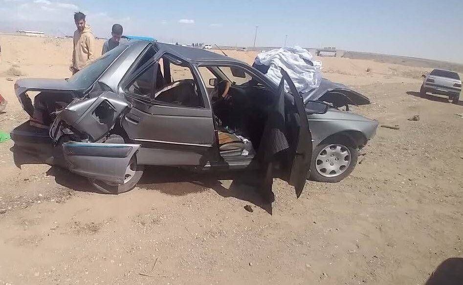 واژگونی پژو در محور گرمسار به آرادان/ ۱ نفر فوت شد واژگونی پژو در محور گرمسار به آرادان/ ۱ نفر فوت شد