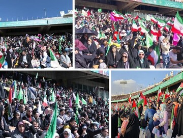 حضور پرشور خانواده‌های تهرانی؛ پیر و جوان آمدند/ فریاد آزادی قدس از ورزشگاه آزادی