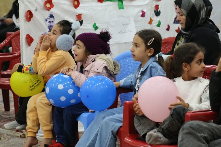 برگزاری جشن میلاد امام حسن مجتبی (ع)در صالح آباد ایلام