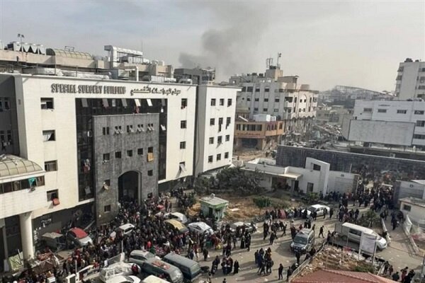 غزہ: صیہونی حکومت کے الشفا ہسپتال کے اطراف پر ہوائی حملے جاری، تیس فلسطینی شہید