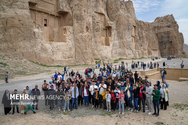 گردشگری فارس؛ گنجینهای پنهان در دل تاریخ و طبیعت