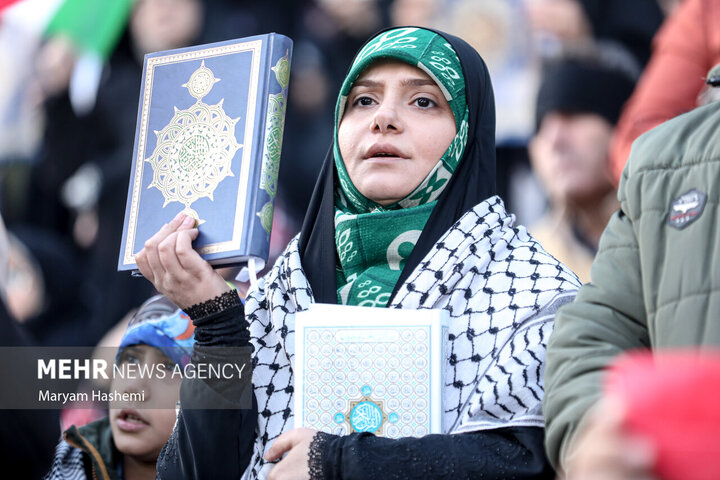 «محفل امام حسنی ها» توطئه ها و تبلیغات دشمن را خنثی کرد