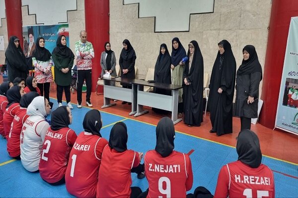 کاظمیپور: بهترینهای والیبال نشسته بانوان در تیم ملی جمع شدند