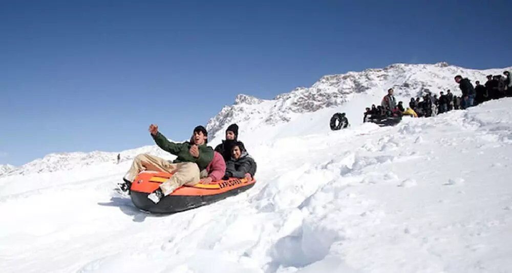 تلفیق روحنواز چشمهسارها و کوهها در فریدونشهر