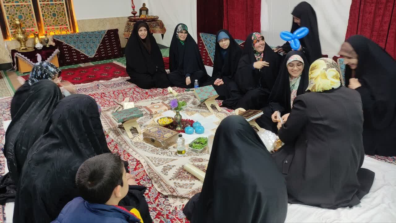 فعالان قرآنی باید شبکه و جامعه قرآنی بسازند