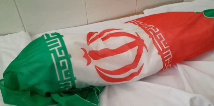 تشییع پیکر کودک شهید در خاش