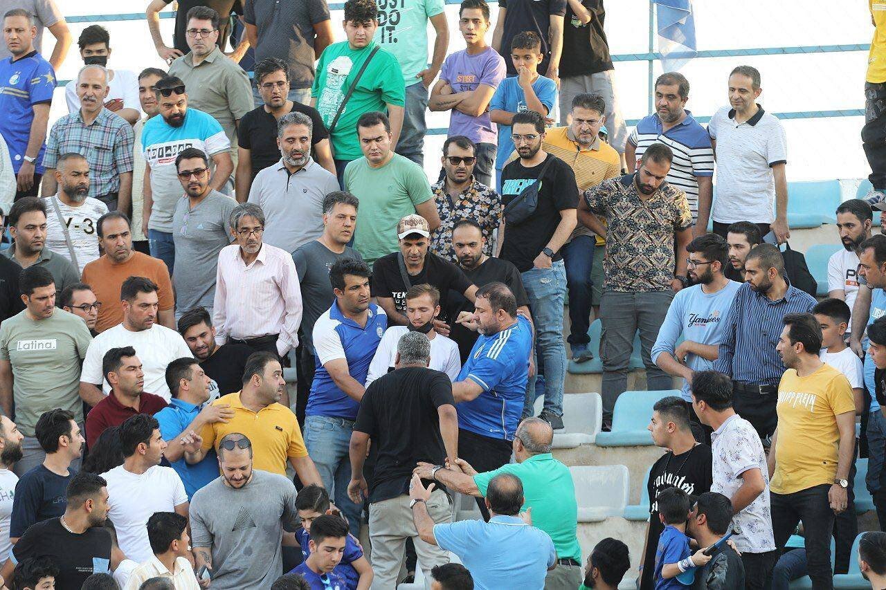 هواداران در فوتبال ایران هویت ندارند/ ورزشگاه آزادی خشونتزا است