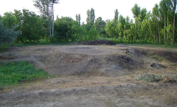 خرمدره شهر تپه های تاریخی و کوچه باغ های زیبا