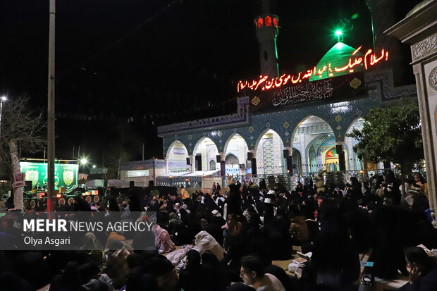 مراسم احیای شب نوزدهم ماه رمضان در امامزاده عبدالله گرگان