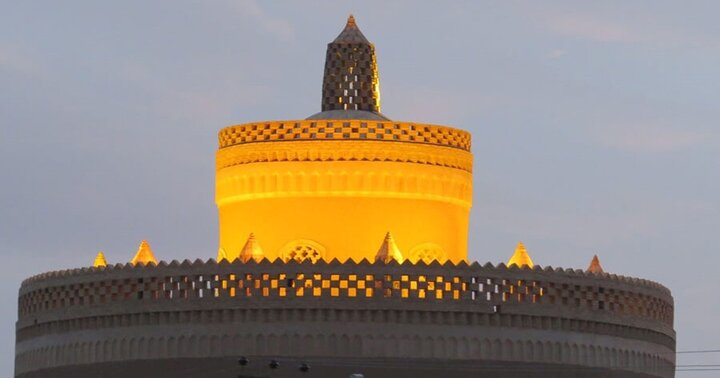 کویر ورزنه منظرهای زیبا برای تماشای تپههای شنی