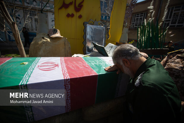 پیکر ۲ شهید گمنام در زنجان تشییع میشود