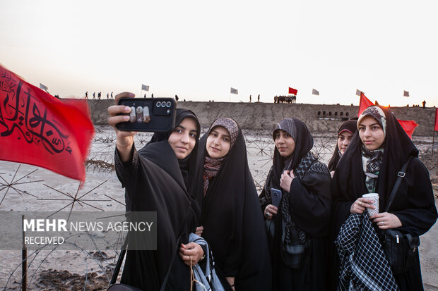 روایت دانشجویان از فداکاریهای شهدا در شلمچه