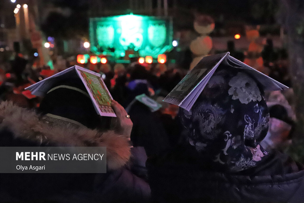 مراسم معنوی احیای شب نوزدهم ماه رمضان در استان تهران برگزار شد