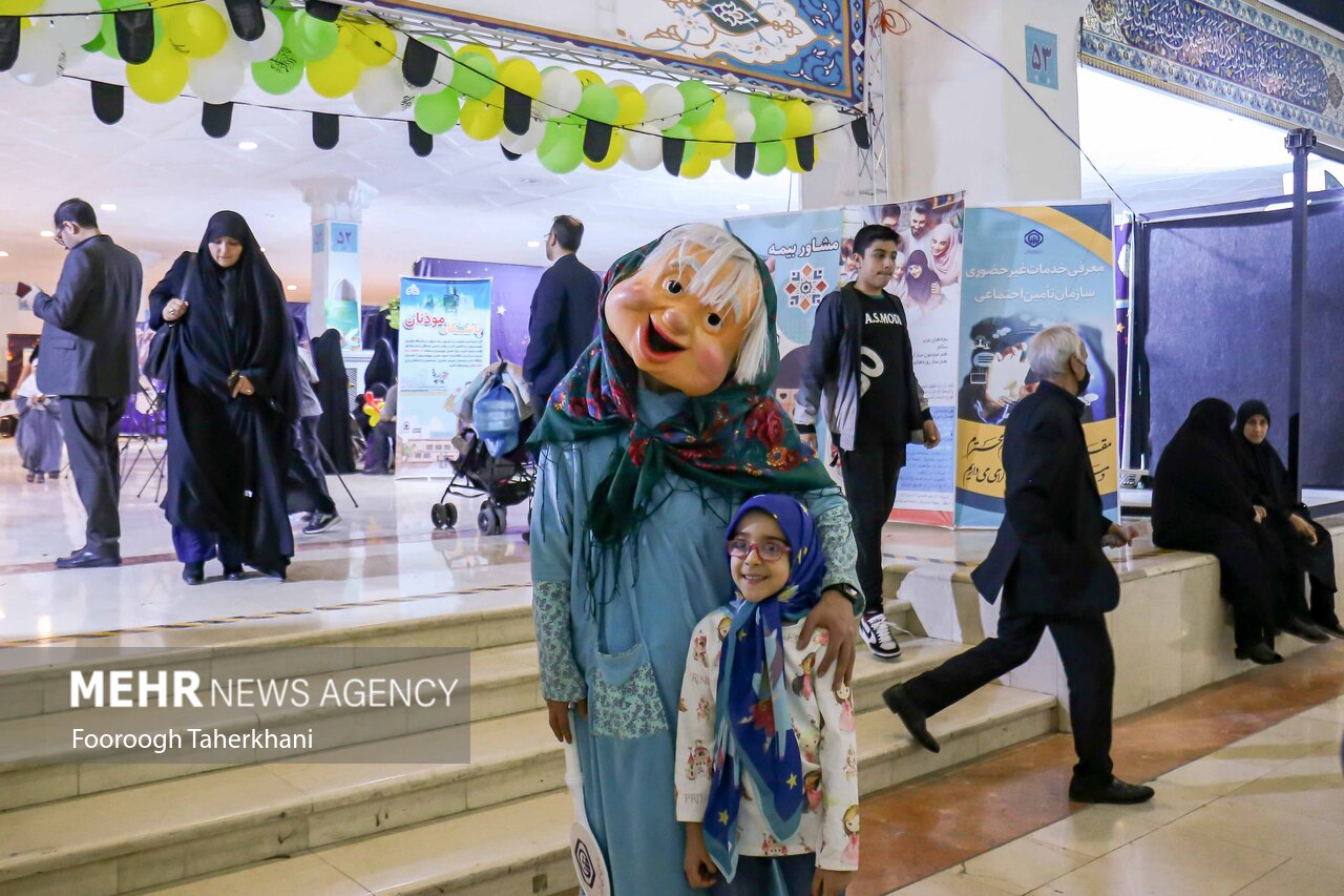 پویش «زندگی با آیهها» در نمایشگاه قرآن توانست توجه ها را جلب کند