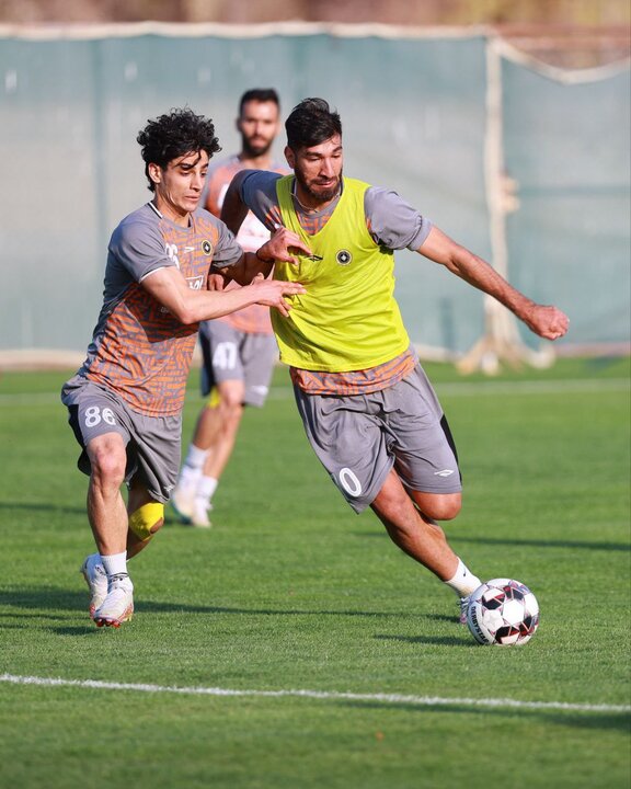 نیازمند آماده دیدار با تراکتور/ بازگشت ملی پوشان به تمرین سپاهان