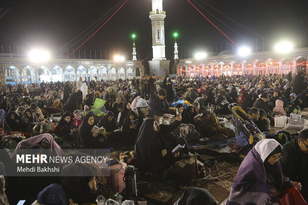 احیای شب بیست و یکم در مسجد مقدس جمکران