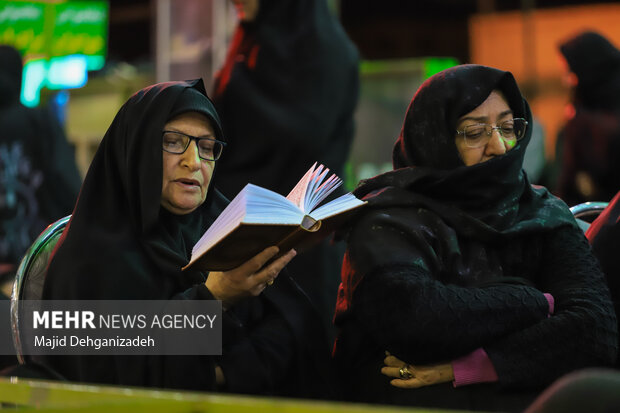 مراسم احیا شب بیست و یکم ماه مبارک رمضان در یزد