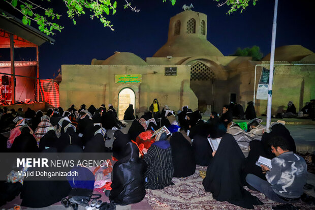 مراسم احیا شب بیست و یکم ماه مبارک رمضان در یزد