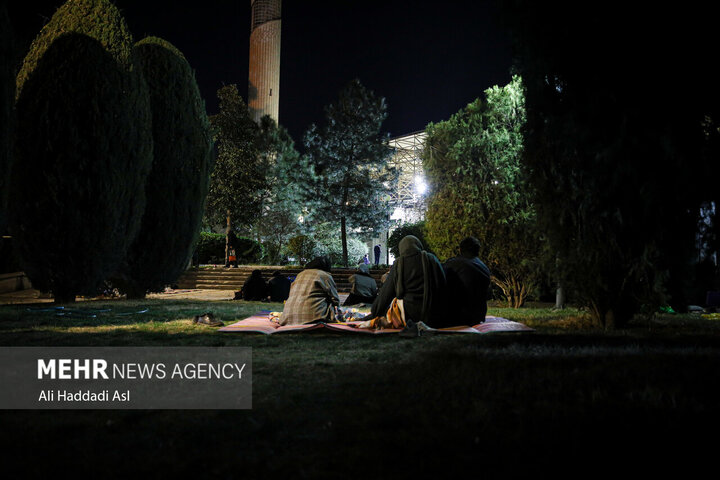 مراسم احیای شب بیست و یکم ماه مبارک رمضان -  مسجد دانشگاه تهران