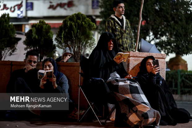 مراسم احیای شب‌های قدر ماه مبارک رمضان در هیئت عشاق‌الحسین (ع) تهران