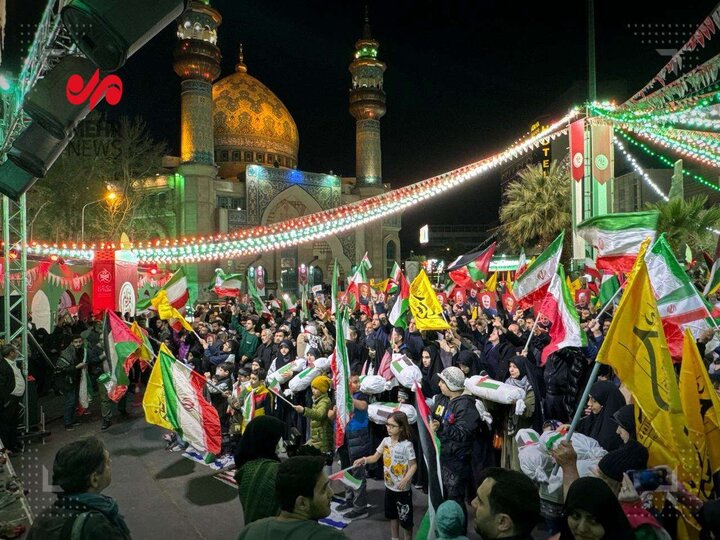 تجمع مردم تهران در محکومیت ترور سرداران و افسران ایرانی 