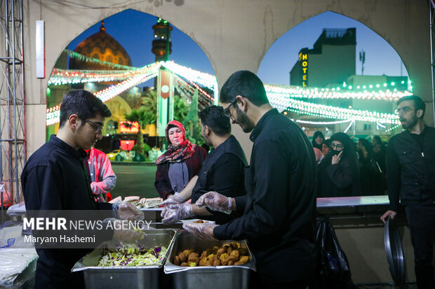 ماه فلسطین ویژه برنامه ضیافت افطار ساده فلسطینی برای حمایت از مردم مظلوم فلسطین است که از چهارشنبه ۸ الی ۱۷ فروردین ۱۴۰۳ در میدان فلسطین برگزار می شود