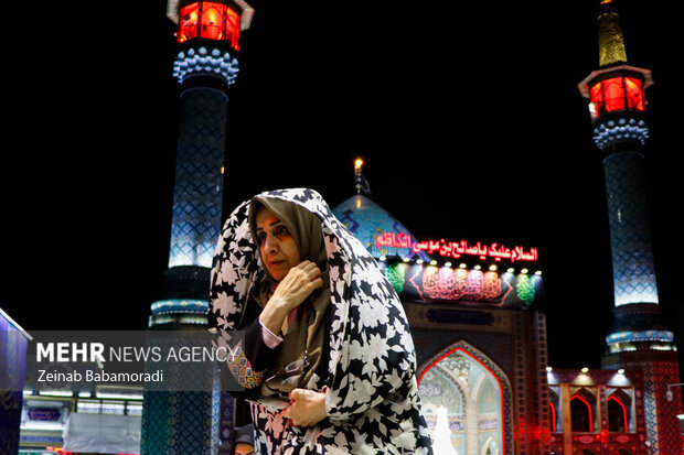 مراسم احیای شب‌ قدر در امام‌زاده صالح (ع) تهران