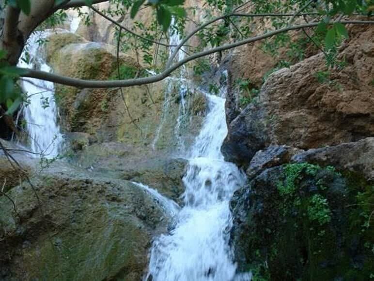 دهاقان مکمل زیباییهای اصفهان/بودجان جان را جلا میدهد