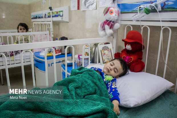 احیای شب بیست و سوم رمضان در بیمارستان کودکان تبریز